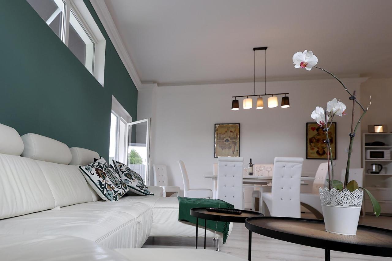 Exklusive Fw Mit 3 Sz Und Grosser Terrasse Gratkorn Dış mekan fotoğraf